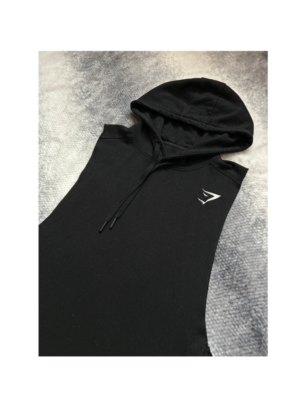 Gymshark Men’s Black Drop Arm Sleeveless Hoodie Tank - Picture 7 of 10